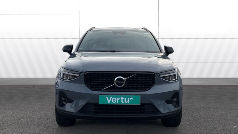 Volvo XC40 2.0 B3P Plus Dark 5dr Auto Petrol Estate